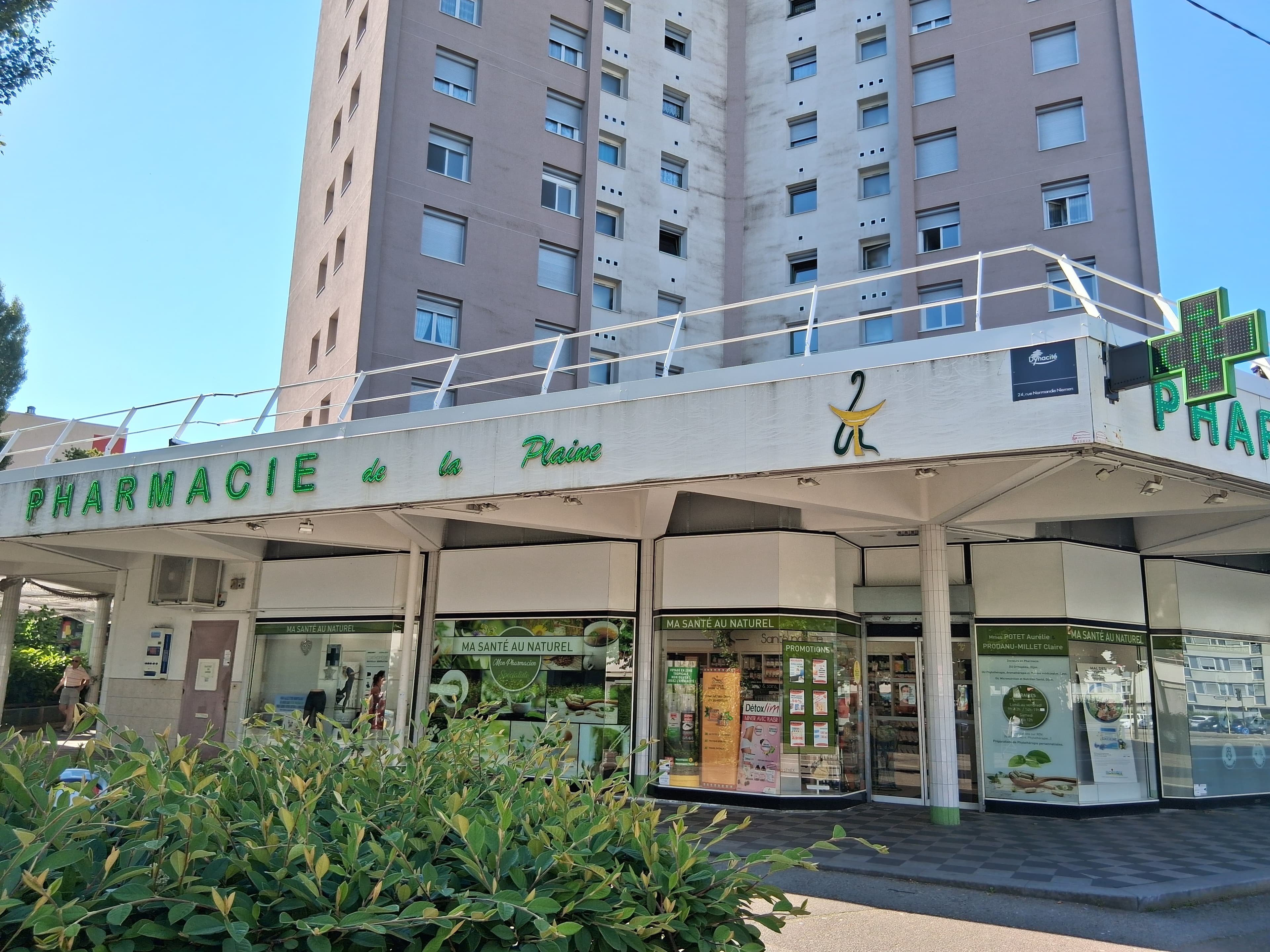 Pharmacie Roux